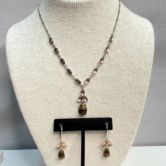 Avon Necklace Earrings Demi Parure Central Brown Golden Oval Stones Silver Chain - Picture 1 of 15